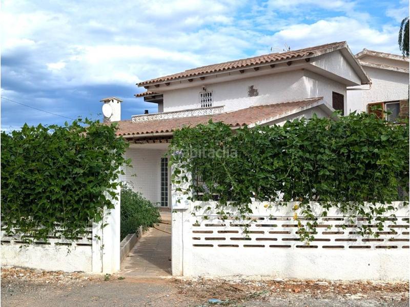 Foto 34e153bf-6a55-4d25-a5d1-b378fde4d8d9. Casa amb aparcament a El Grao Castellón de la Plana