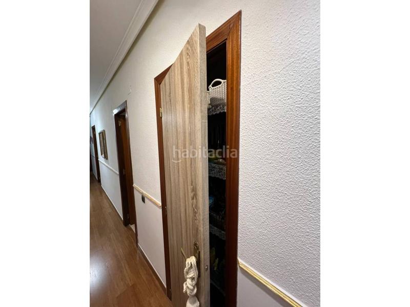 Foto b8c370ef-62bb-433c-b2ed-1c38d8277265. Piso venta de piso en vilareal Centro en Centro Villarreal / Vila - real
