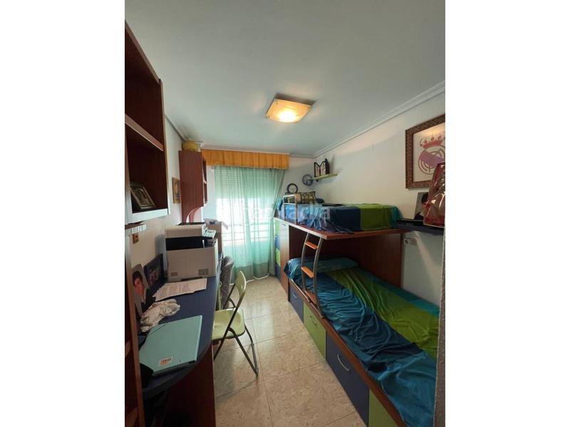 Foto 57a1a684-659f-4a0a-b79b-10dc60681388. Piso venta de piso en orpesa en Centro Oropesa del Mar