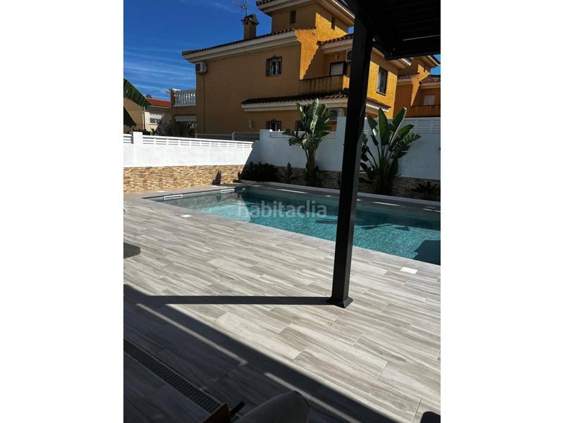 Foto f055dac7-002b-4e93-ae5a-3bb782c5e89d. Maison avec parking piscine dans Las Atalayas-Urmi-Cerro Mar Peñíscola