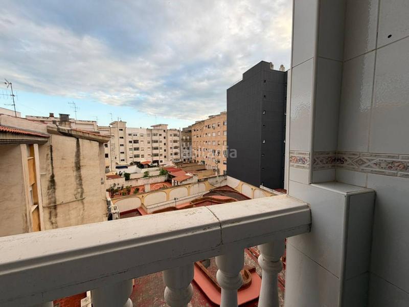 Foto 43002ea1-7849-4c1b-9551-652854fd2612. Àtic a Piscinas Villarreal / Vila - real