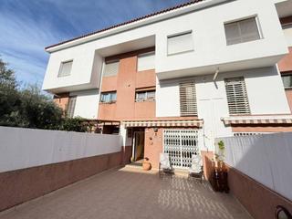 Casa adosada  Madre teresa de calcuta. Venta de townhouse en vilareal