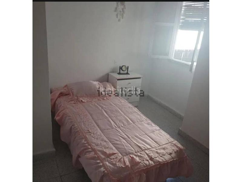 Foto 9bff3a2a-52fb-4f87-b4dc-05e678e01217. Pis a Vall d´Uixó (la)