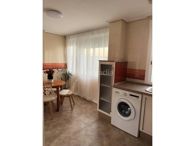 Foto 52076319-674c-4f39-adfc-c1ae1f2f3322. Flat with parking in Avenida de Valencia - Avenida de Casalduch Castellón de la Plana