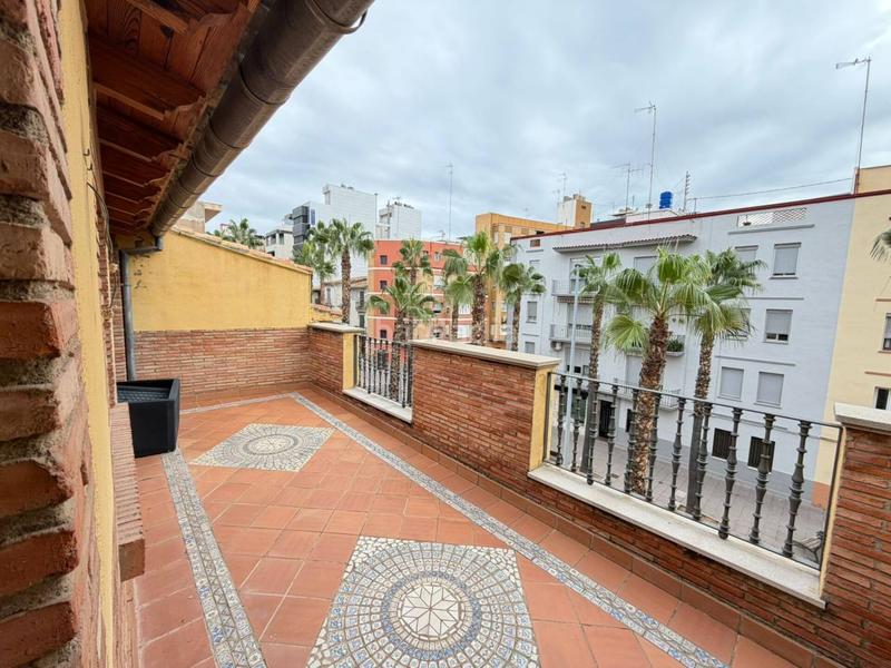 Foto 80e9665c-9a92-4fed-b0a4-65a91181a302. Casa con parcheggio in Avenida Alemania-Italia Villarreal / Vila - real