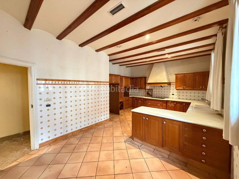 Foto 95fbb04e-4563-4996-b37b-b6ea561fcff7. Casa con parcheggio in Avenida Alemania-Italia Villarreal / Vila - real