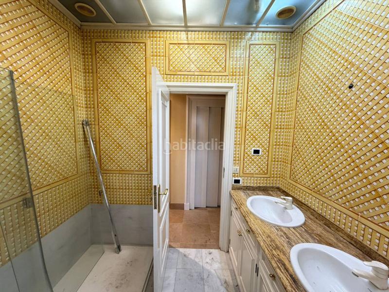 Foto fef7c5df-6aaf-446b-b031-925f34e1ce06. Casa con parcheggio in Avenida Alemania-Italia Villarreal / Vila - real