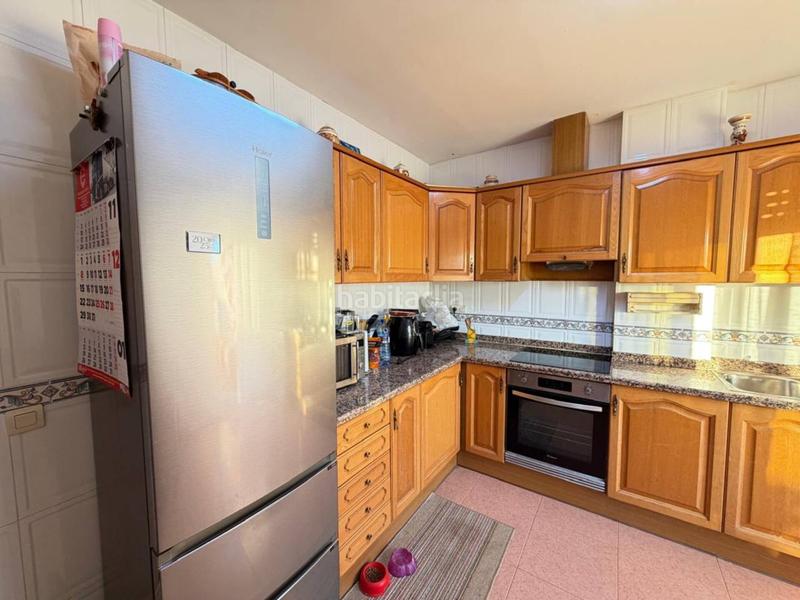 Foto f9c8781a-d022-4f7e-b250-2295c9dc10a5. Duplex with parking in Ciutat del Transport - La Salera Castellón de la Plana