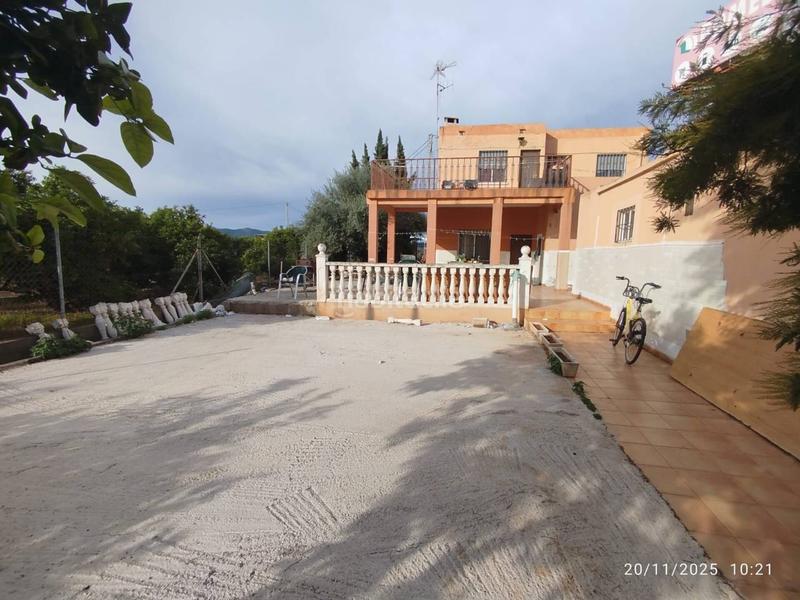 Foto 697b262f-0c80-4658-aa5f-3f1163b6045a. Casa venta de casa en Onda