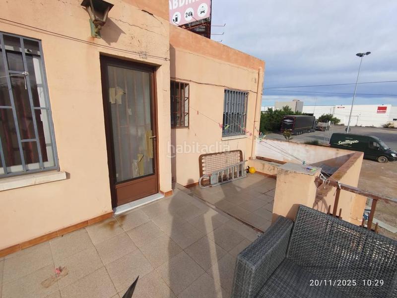 Foto a15b0c3f-4ca2-4693-86b9-dd4187f5764c. Casa venta de casa en Onda