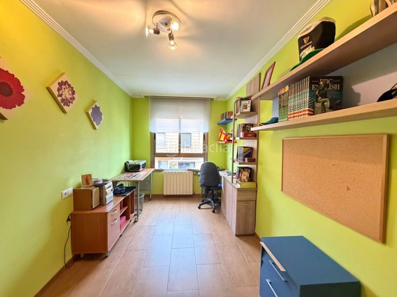 Foto d5b84083-cde2-4b7c-b280-87f4baa349ff. Casa adossada amb calefacció aparcament a Onda
