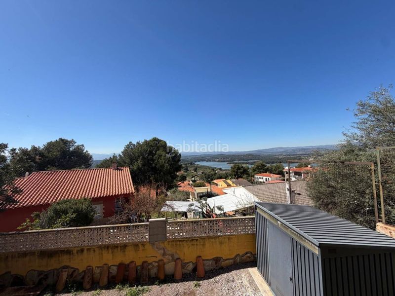Foto 0a5c3cb2-ecbe-455a-8fde-e19f0c48c244. Casa adossada amb calefacció aparcament piscina a Borriol