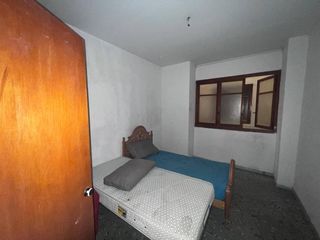 Flat  Calle morós. Venta de piso amplio en lalcora