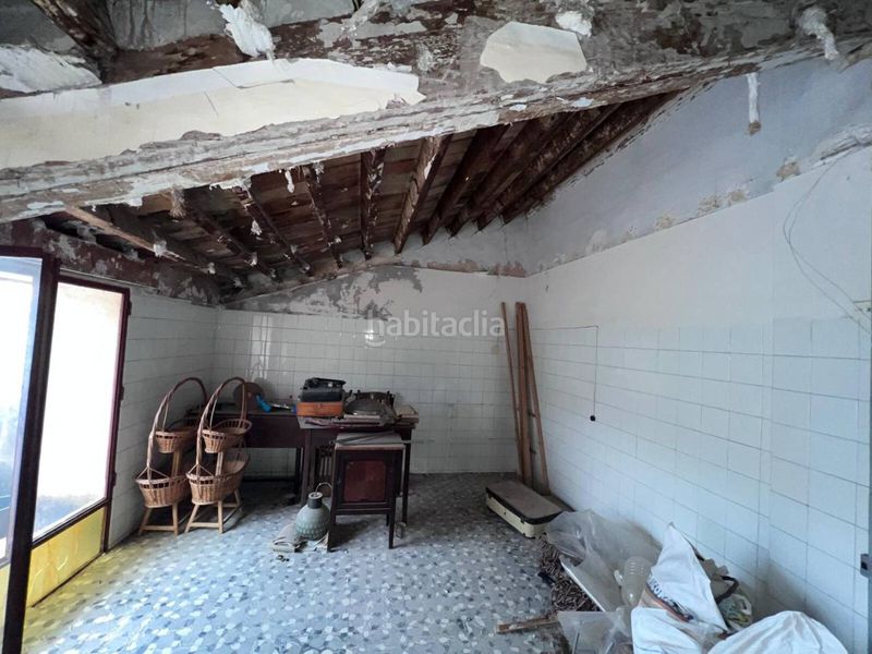 Foto b16ceaf3-f5e4-4ac3-884f-4b6f0189569f. Pis a Alcora (l´)