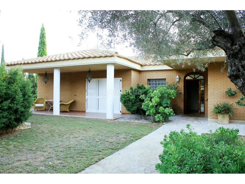 Foto f6620345-e53c-4744-919f-d2d2bce46ae6. Casa amb calefacció aparcament piscina a Borriol