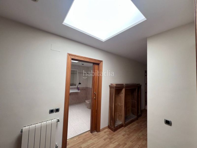 Foto f80b7723-b689-4ba8-bba7-2320fd16e03f. Casa amb calefacció aparcament piscina a Borriol