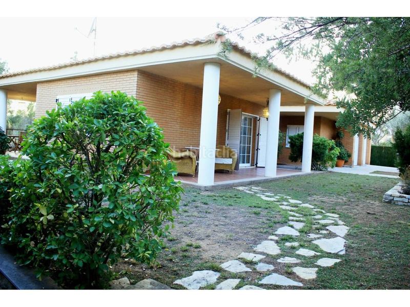 Foto fbabee42-abcd-46d5-a66c-fd632504373e. Casa amb calefacció aparcament piscina a Borriol