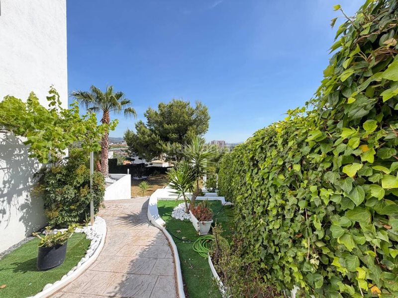 Foto 49873a93-68b8-439b-8639-24f886f0c908. Casa amb calefacció aparcament piscina a El Balcó-Jaume I Oropesa del Mar