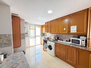 Flat  Avenida cataluña. Venta de piso de 3 habitaciones en onda