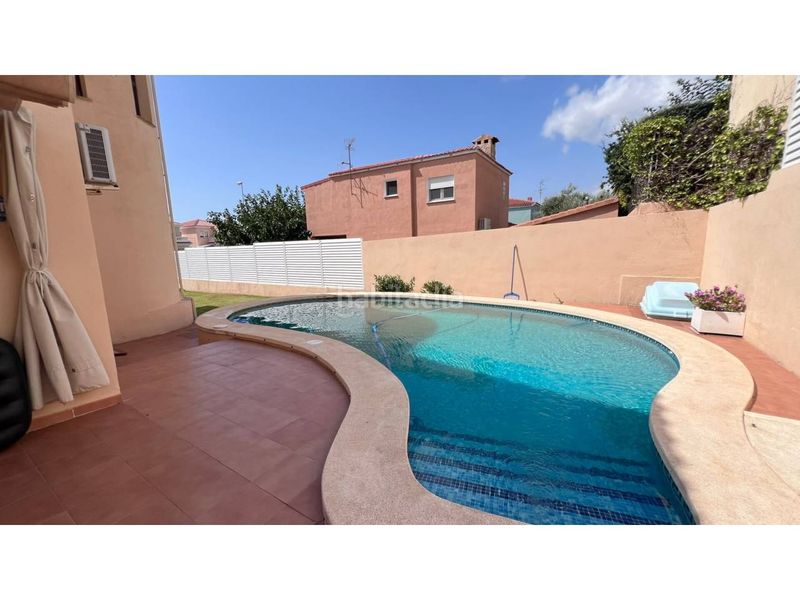 Foto 1cc5296c-1bb1-4506-a593-c0fb4098e04d. Casa pareada venta de chalet pareado en Heliópoliscurva, benicàssim en Benicasim / Benicàssim