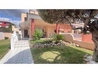 Casa aparellada  Calle vicent fuentes i ramón. Venta de chalet pareado en heliópoliscurva, benicàssim