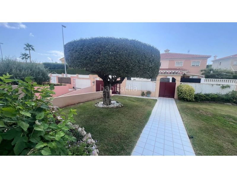 Foto 300e6b75-1ec6-469e-964c-4774287dbbc5. Casa pareada venta de chalet pareado en Heliópoliscurva, benicàssim en Benicasim / Benicàssim