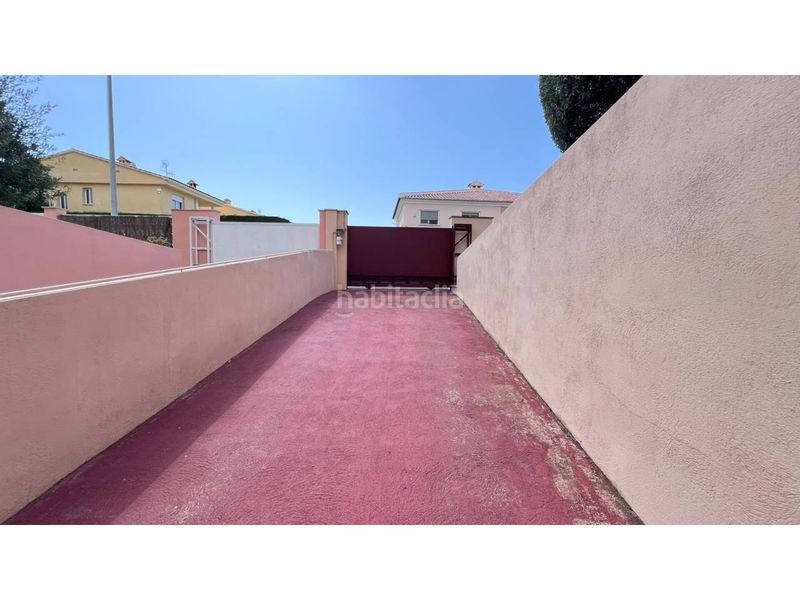 Foto c748b7c3-7820-498a-b53b-696e56a5c3c0. Casa pareada venta de chalet pareado en Heliópoliscurva, benicàssim en Benicasim / Benicàssim