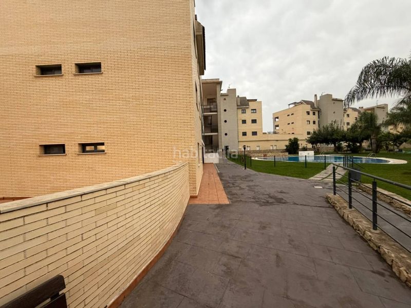 Foto e3fbf354-a77b-4c4b-b57d-216654f1d0a8. Pis amb aparcament piscina a La Renegà-Torre Bellver-Les Platgetes Oropesa del Mar