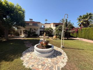 Casa a Avenida Pinos