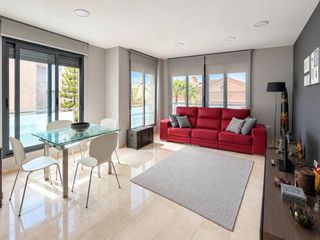 Etagenwohnung  Plaza monges. Venta de piso exterior y luminoso en zona camí de llombai, borri