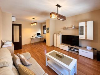 Pis  Plaza calvari. Venta de piso en artana