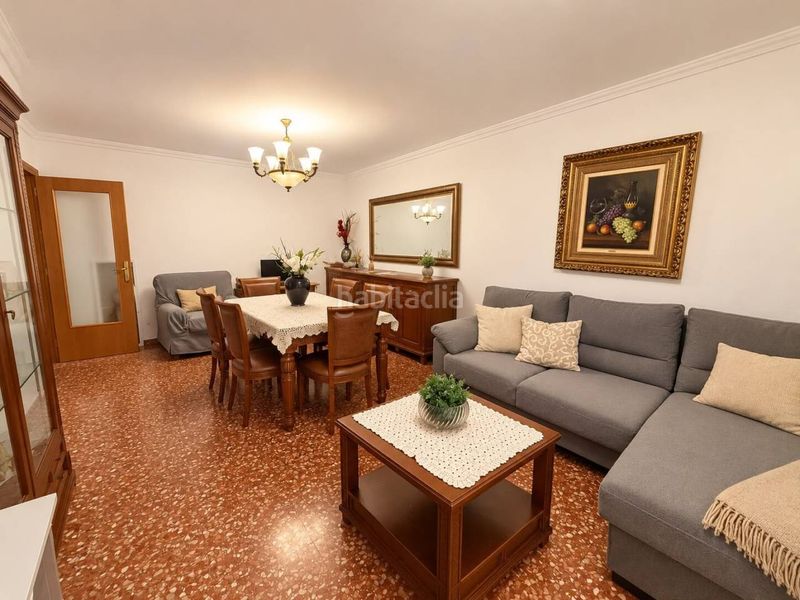 Foto 5a2325b4-1ee4-490d-b279-656b5562eb2e. Etagenwohnung mit parking in Centro Almazora / Almassora