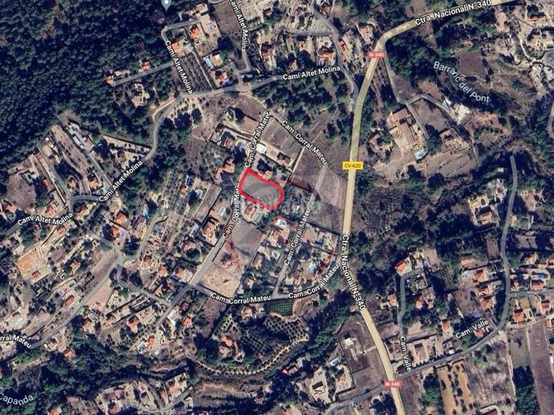 Foto 3d9353d9-c357-4682-9226-fcde0ffb9e75. Terreny residencial a Xàtiva