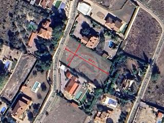 Terreny residencial  N/a. Terreno urbano en urb. bixquert