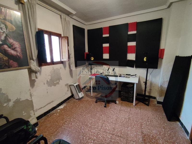 Foto 6ba7cdd9-1de7-478b-a6da-468d1b3b2fa2. Pis a Xàtiva