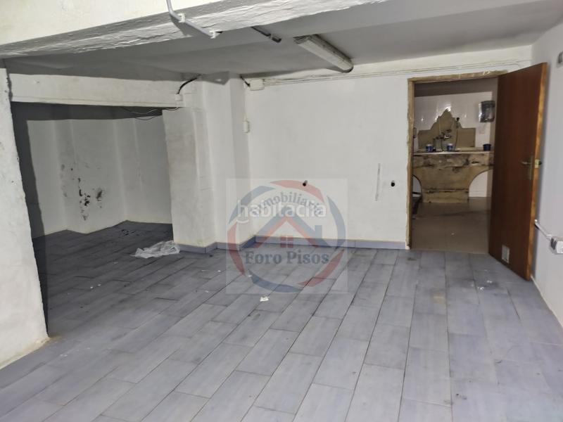 Foto 03e987e7-311c-4ad6-81ee-cdbfcd8adf77. Casa  5 habitaciones, triplex venta en Xàtiva