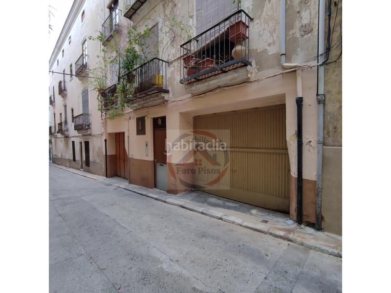 Foto e2bbc189-f824-488b-84e3-073576799d64. Casa  5 habitaciones, triplex venta en Xàtiva