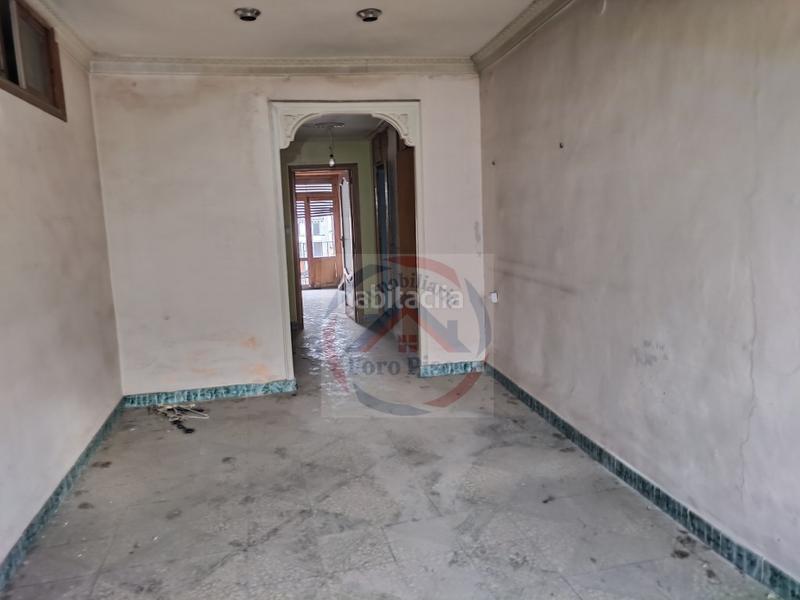 Foto f99cedbf-6989-4bdf-989e-55dbf3e4ece5. Casa  5 habitaciones, triplex venta en Xàtiva
