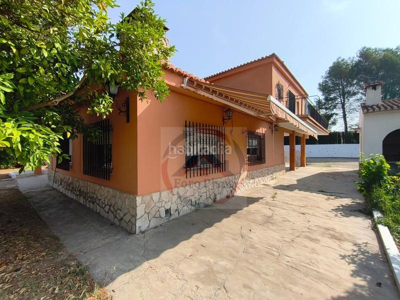 Foto 69f8b487-32e4-436a-bbfa-21bfc8c1d93e. Casa  4 habitaciónes, duplex venta en Xàtiva