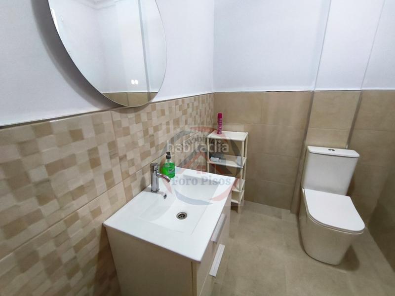 Foto c6a7f65b-f95e-4cfc-9b54-d67c9ce66725. Casa  4 habitaciónes, duplex venta en Xàtiva