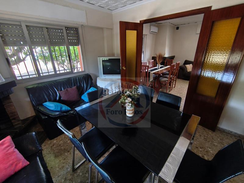 Foto ea5d7852-d445-49a4-9920-f7a77ed86c8c. Casa  4 habitaciónes, duplex venta en Xàtiva
