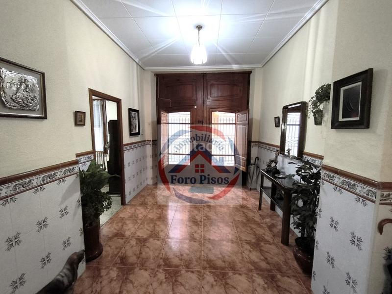 Foto cf8fe1aa-5bda-4875-b612-c48d9f27e73a. Casa a Centro Chiva