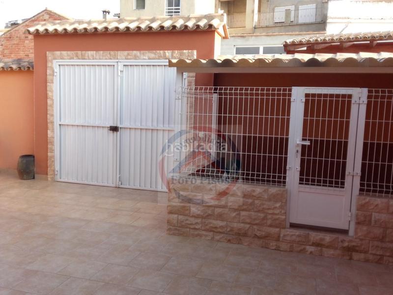 Foto fc8b1774-0ebd-4475-991f-ac798259cf7e. Casa expectacular casa valencia en Bufali