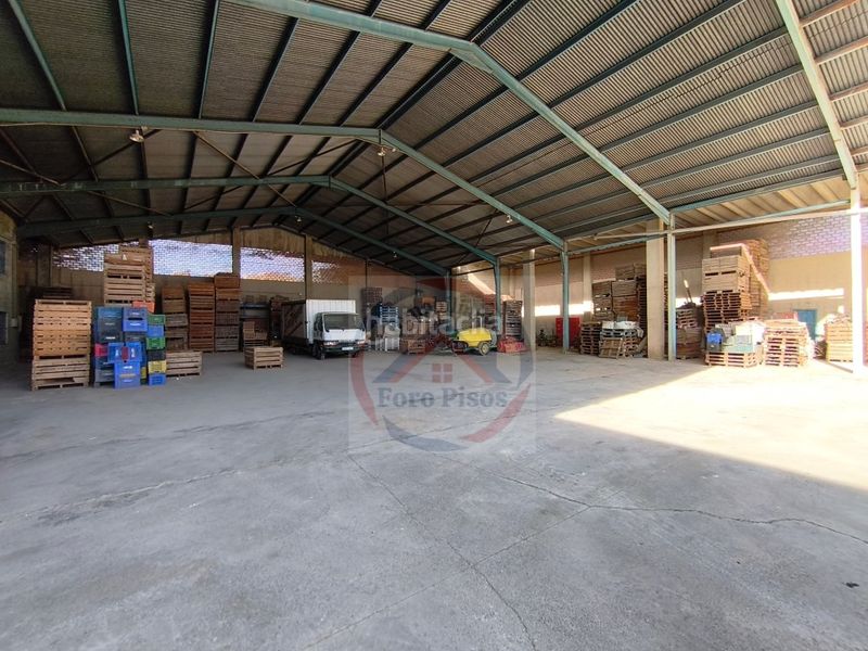 Foto f2f76ab8-10d1-4408-8742-ef287c3eafc5. Local comercial a Llosa de Ranes