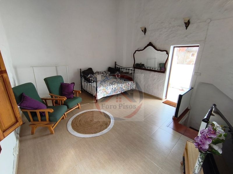Foto 831f3394-d054-4ff7-ae2f-0a4ec10cb3ed. Casa a Xàtiva