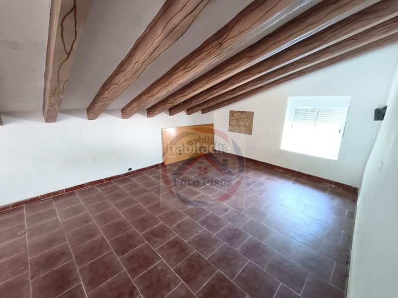 Foto 31452084-51a2-4a7d-9329-24ae1fea4974. Casa amb aparcament a Simat de la Valldigna