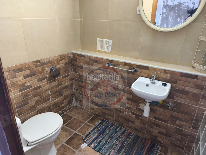 Foto 4b6a709c-7c77-4b55-8e65-5da18f20c156. Casa amb aparcament a Simat de la Valldigna