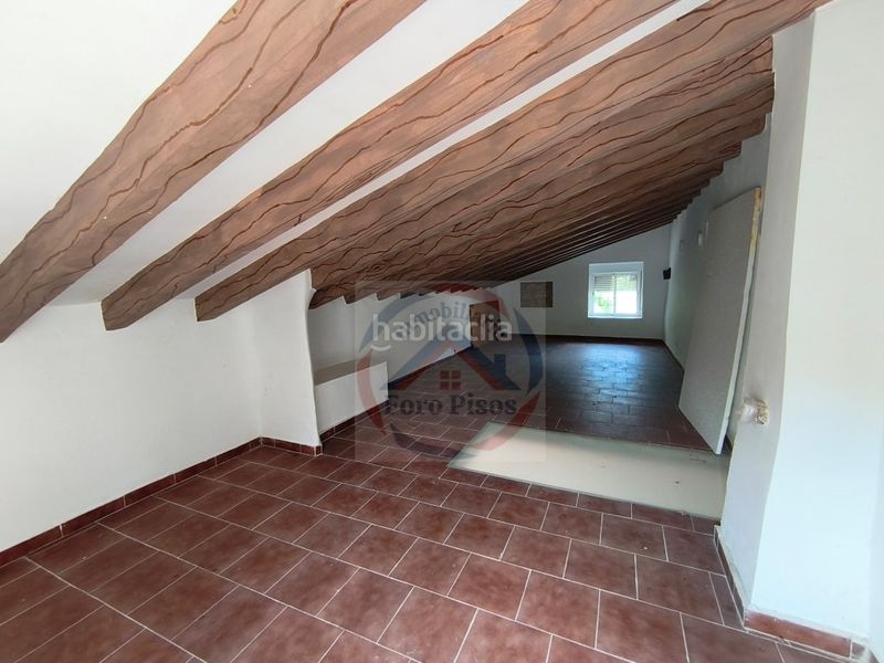 Foto 8f5cfde5-8a2d-40ae-a12c-8670b1b1366b. Casa amb aparcament a Simat de la Valldigna