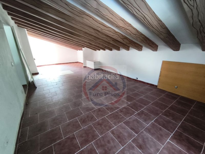 Foto 91668218-5ca2-4506-a768-827e0a48838b. Casa amb aparcament a Simat de la Valldigna