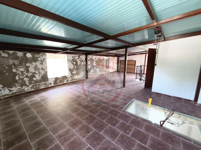 Foto a7bc1c2d-ef89-4ac0-aa39-11357420cb04. Casa amb aparcament a Simat de la Valldigna